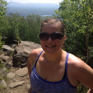 Meet your Posher, Rebecca